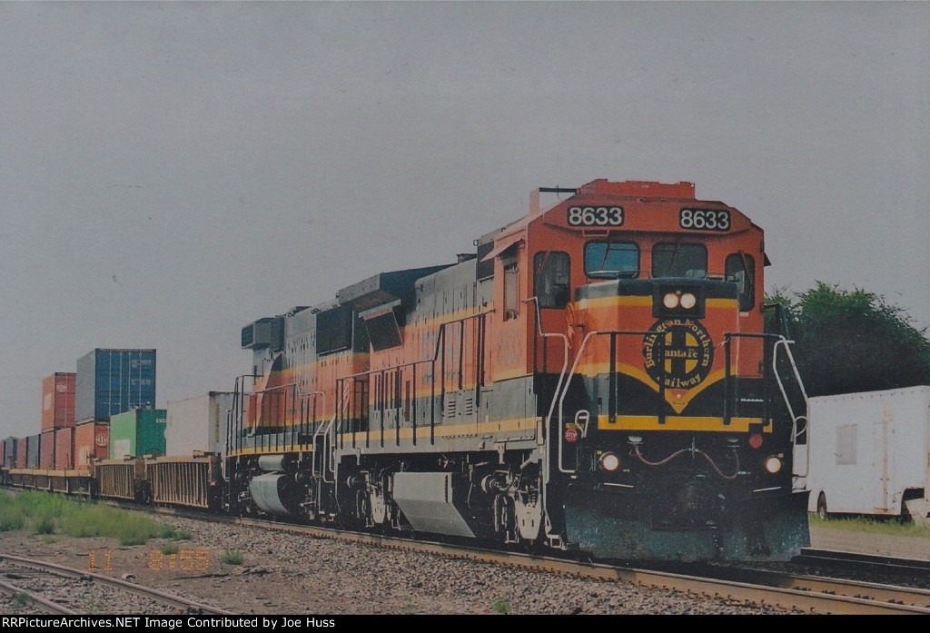 BNSF 8633 West